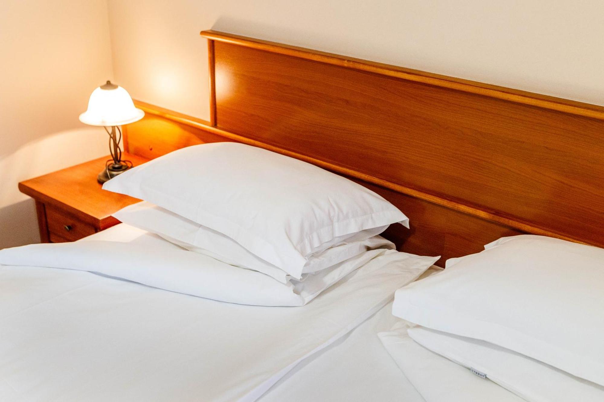 Hotel Vila Lago Palić Eksteriør billede